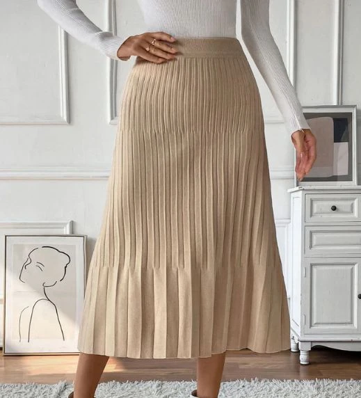 Halogen Pleated Midi Skirt